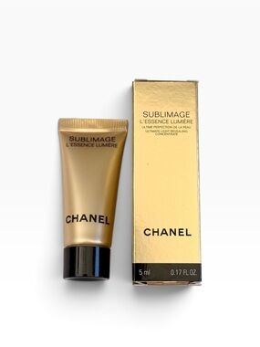 CHANEL Sublimage L’Essence Lumière Ultimate Light Revealing Concentrate 5mL